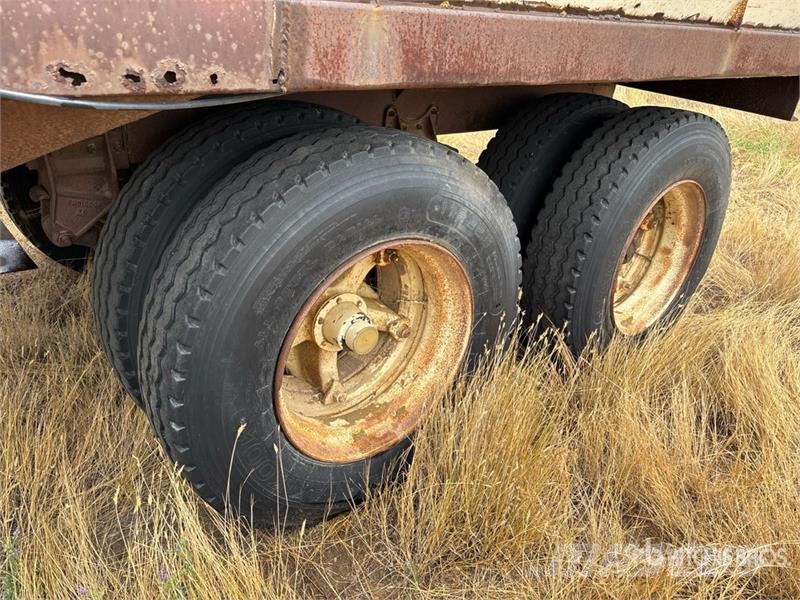 T/A Grain Trailer Viljavaunut