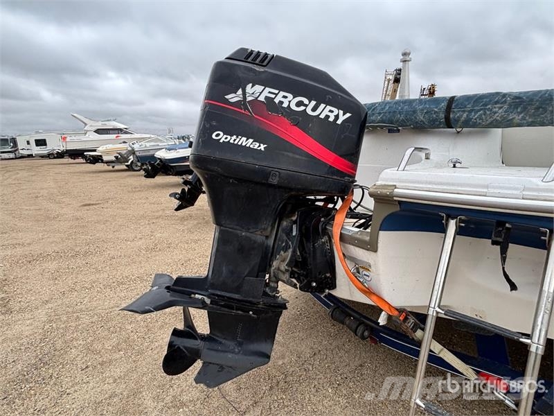  Tahoe 22 ft Bowrider Boat Работни лодки / Баркаси