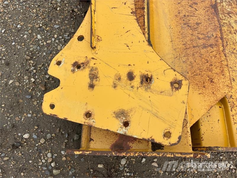 Tailgate - Fits John Deere 410 Andre komponenter