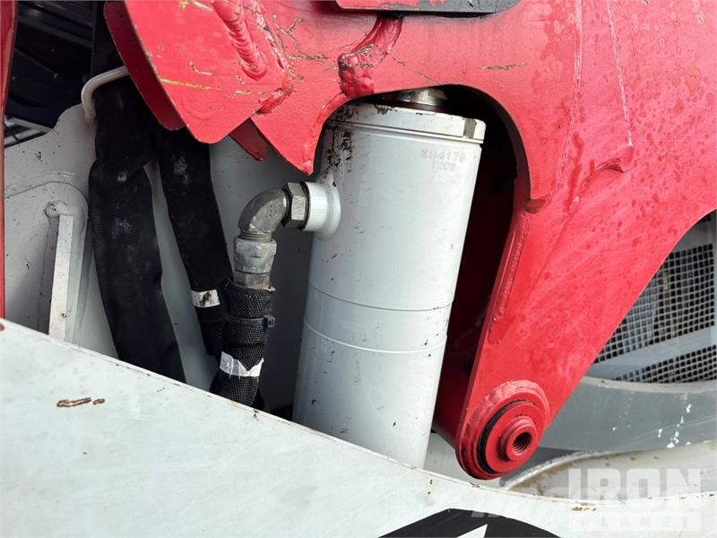 Takeuchi TL10V-2 Two-Speed Compact Track Loader Kompaktlastare