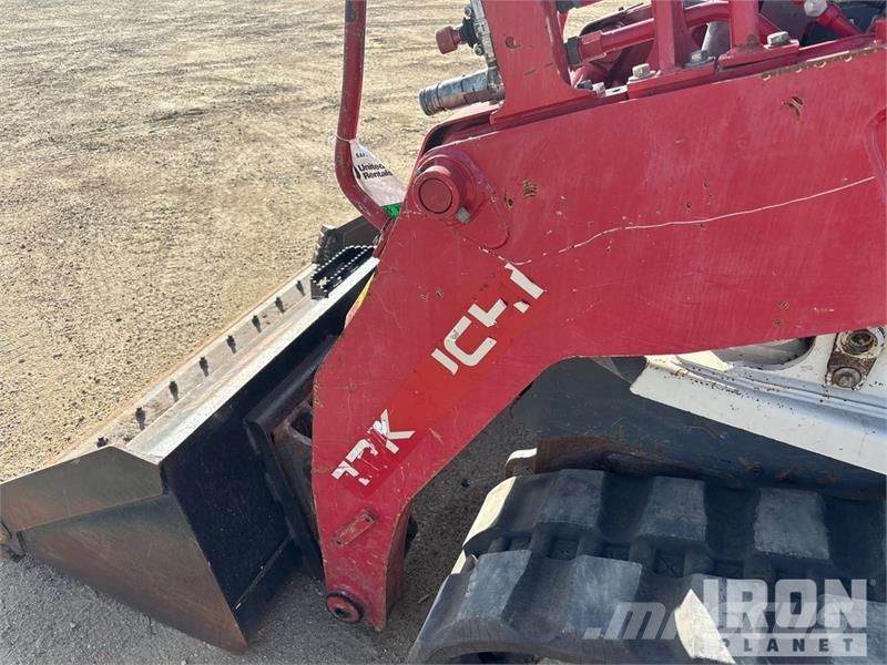 Takeuchi TL10V-2 Two-Speed Compact Track Loader Kompaktlastare