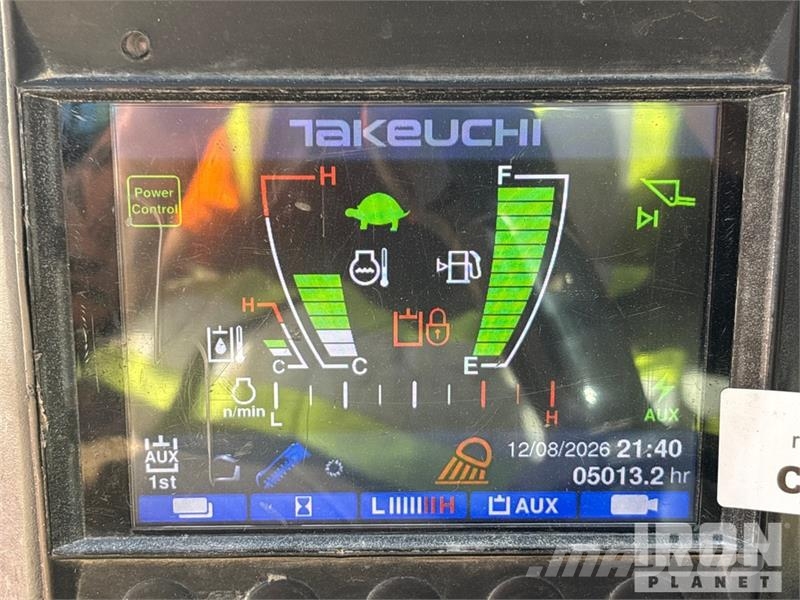 Takeuchi TL10V-2 Two-Speed Compact Track Loader Kompaktlastare