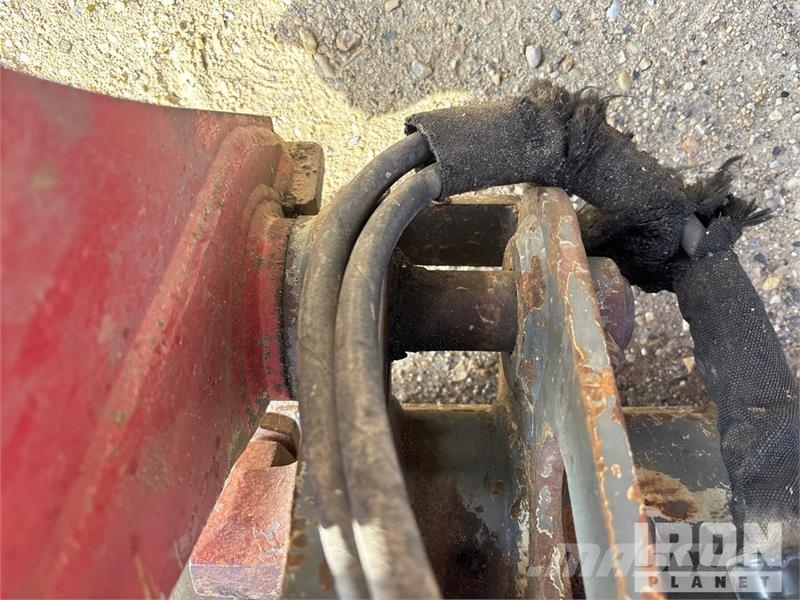 Takeuchi TL10V-2 Two-Speed Compact Track Loader Kompaktlastare