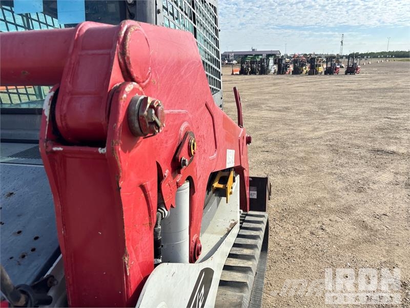 Takeuchi TL10V-2 Two-Speed Compact Track Loader Kompaktlastare