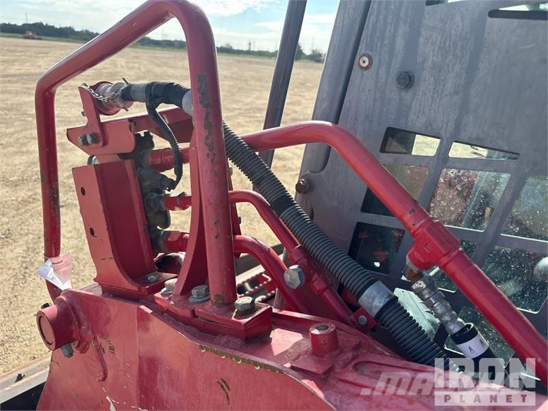 Takeuchi TL10V-2 Two-Speed Compact Track Loader Kompaktlastare
