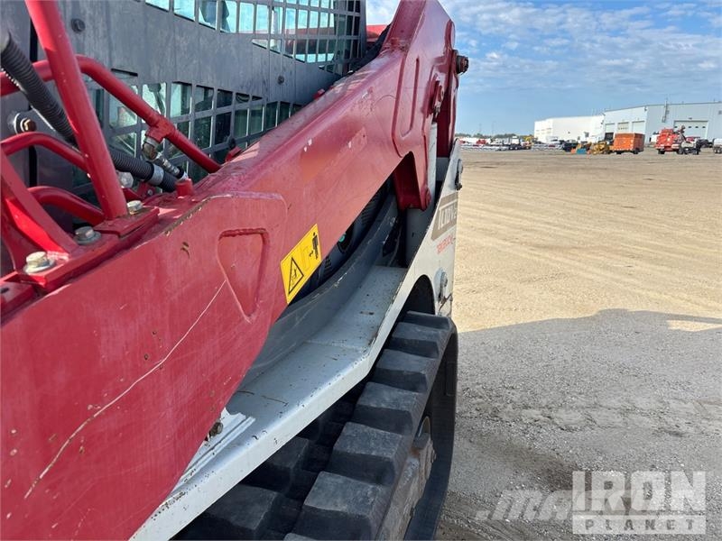 Takeuchi TL10V-2 Two-Speed Compact Track Loader Kompaktlastare
