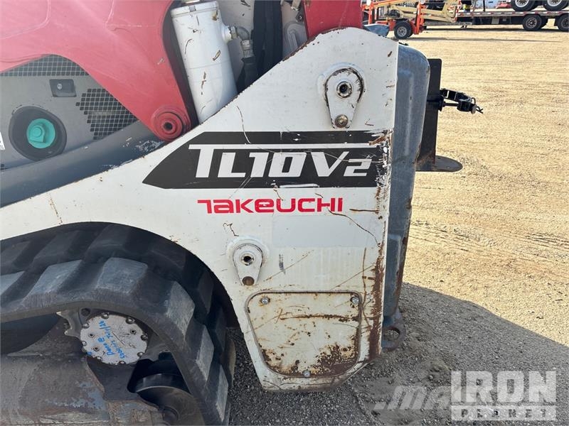 Takeuchi TL10V-2 Two-Speed Compact Track Loader Kompaktlastare