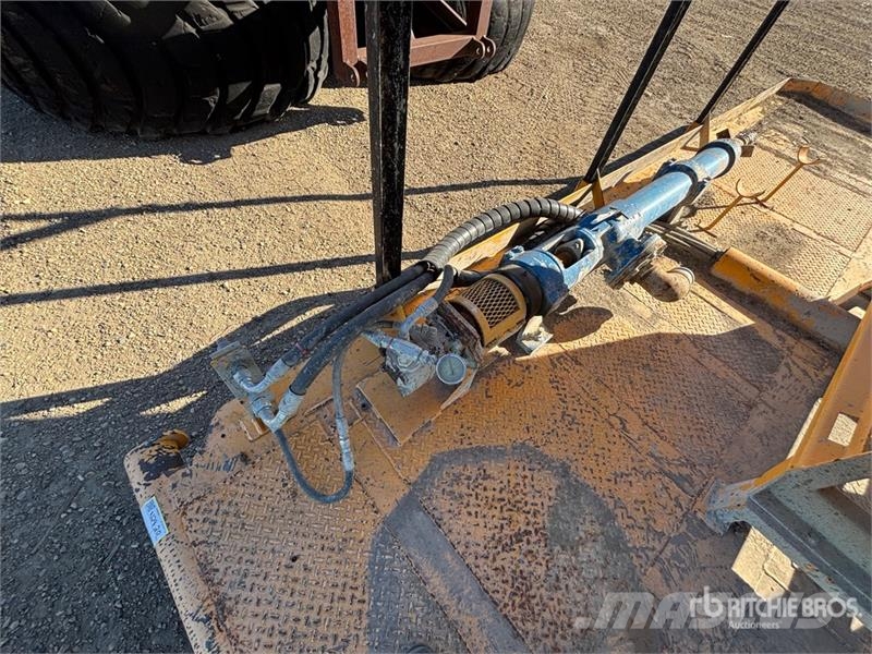 Talet Skid Mounted Auger Bucket Sonstige Baumaschinen