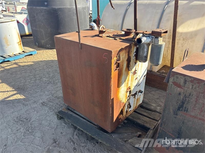 Tank Drivstoff og additiv tanker