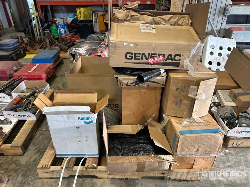 Tankless Water Heater, Privacy Screen & Quantity o Drugi deli