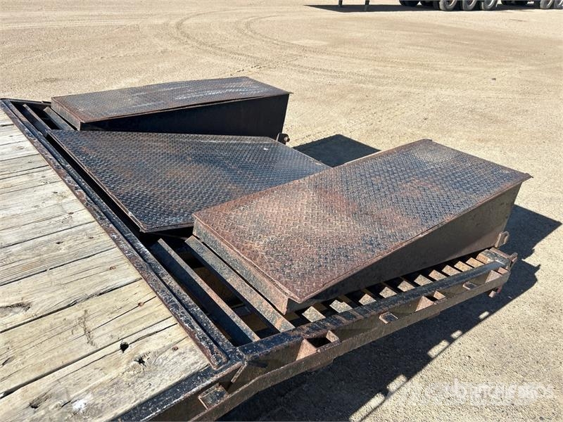 Tarnel 30 ft T/A Gooseneck Equipment Trailer Rimorchio per il trasporto di veicoli