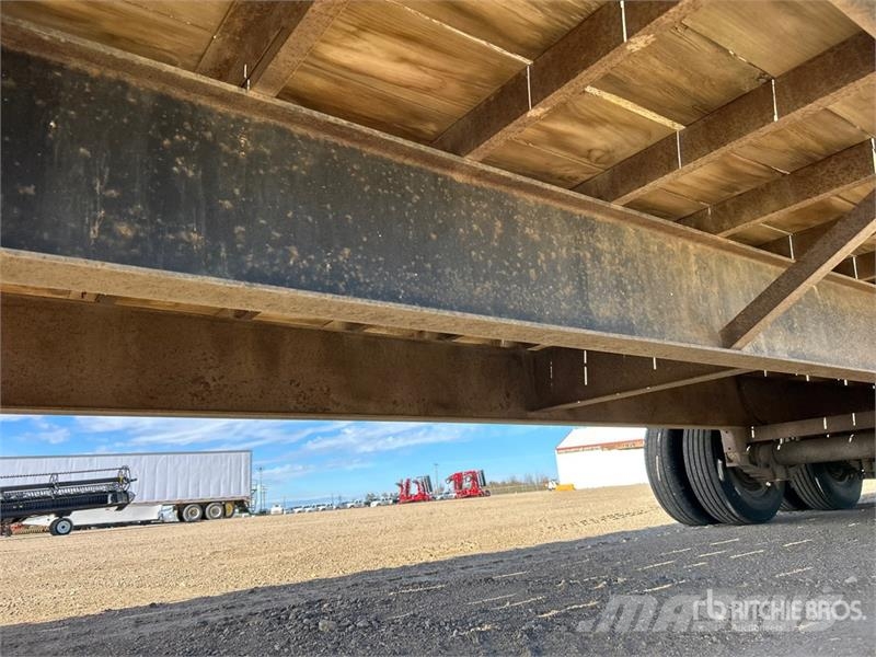 Tarnel 30 ft T/A Gooseneck Equipment Trailer Rimorchio per il trasporto di veicoli