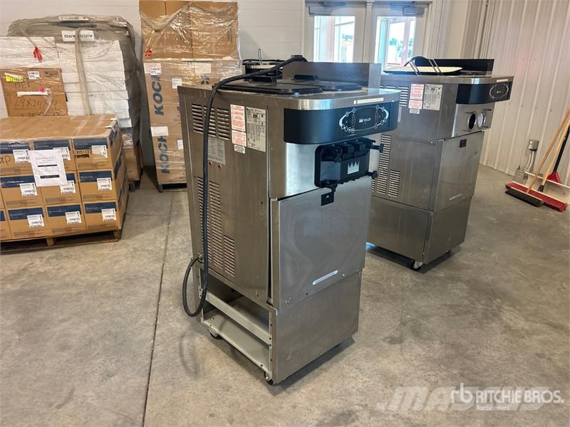 Taylor Crown C723-33 Soft Serve Ice Cream Machine Sonstige Landmaschinen