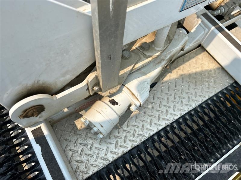  Telelift Ram 4500 المنصات الهوائية المثبتة على شاحنة