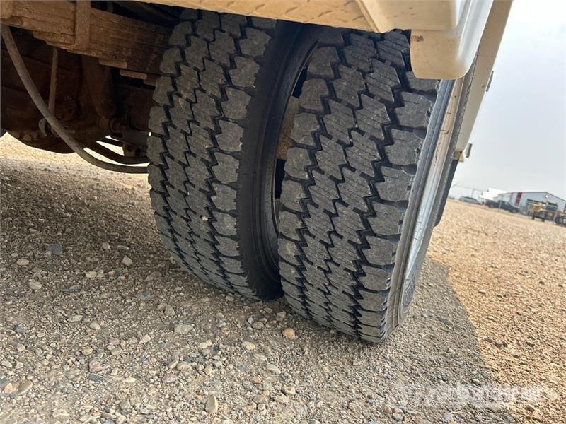 Telelift Ram 4500 المنصات الهوائية المثبتة على شاحنة