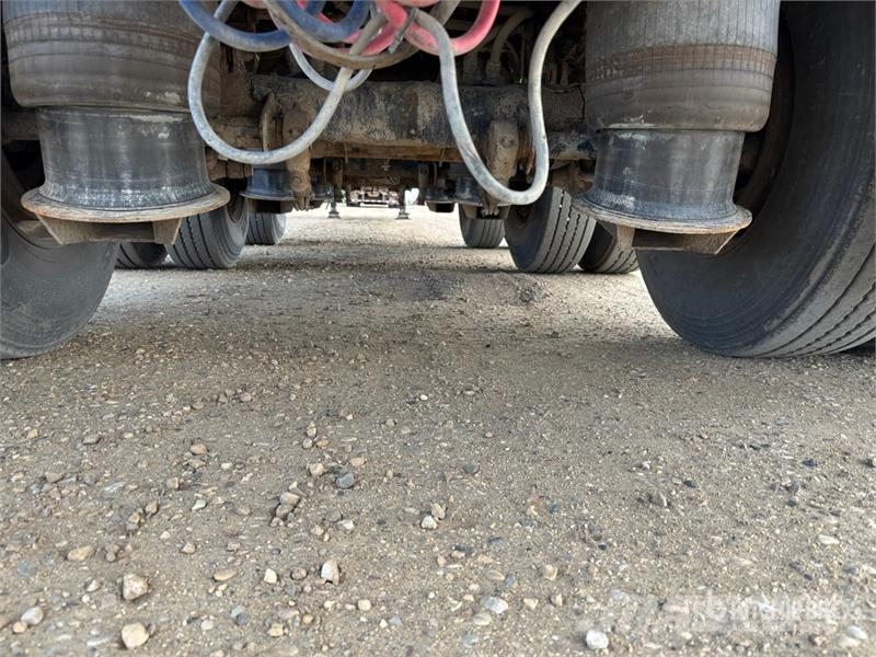 Temisko 53 ft Tri/A 53 ft Extendable Flatbed Trail Planhengere