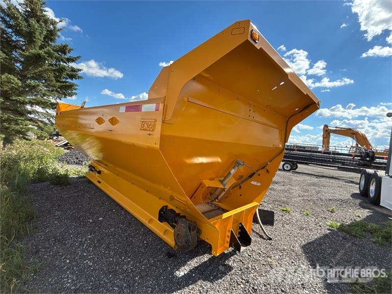 Tenco Hydraulic 14 ft Salt Spreader - Fits Truck Transportes - Outros