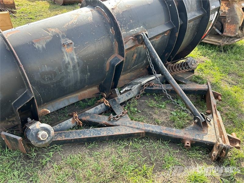 Tenco TC-95 13 ft Snow Plow Lumiaurat