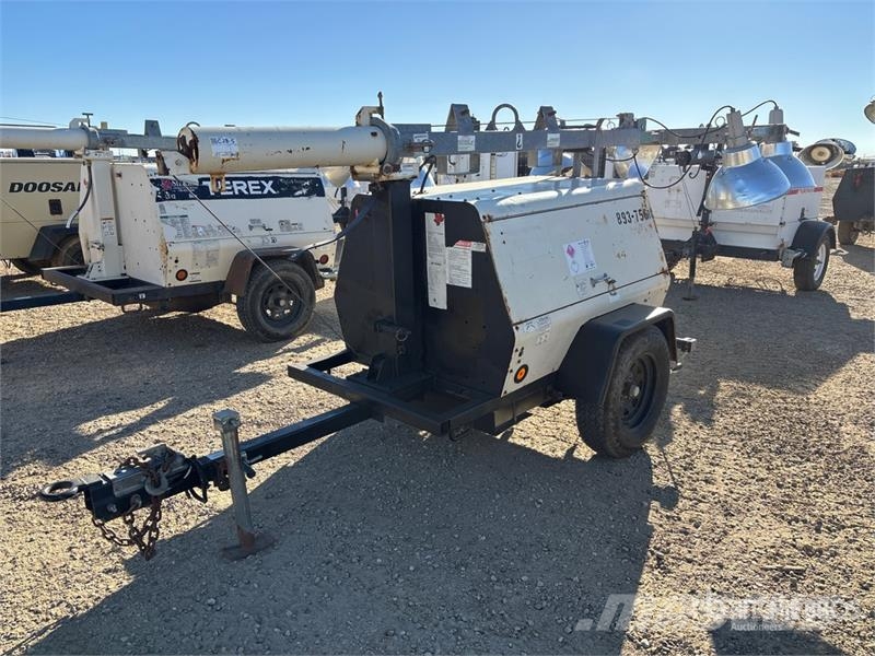 Terex AL4000 Освітлювальні вежі