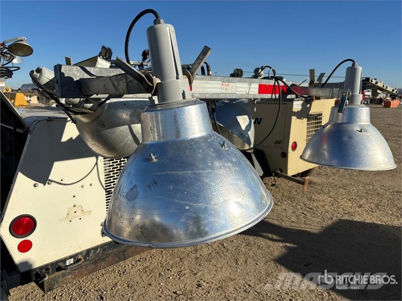 Terex AL5 Lichtmasten