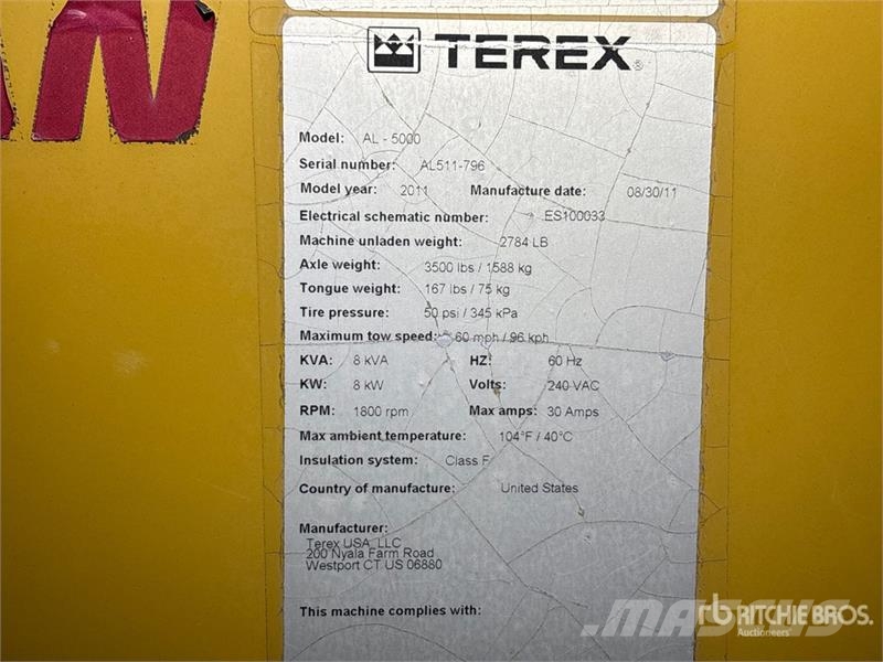 Terex AL5000 拖车式灯塔