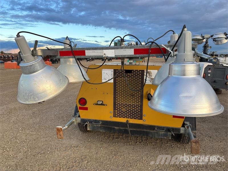 Terex AL5000 拖车式灯塔