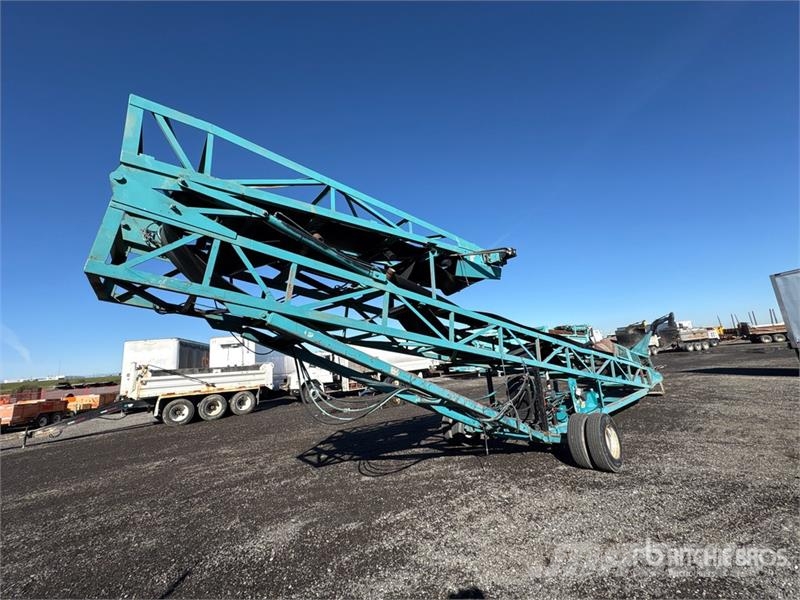 Terex Powerscreen M85 30 in x 60 ft Portable Radial Stac Otros