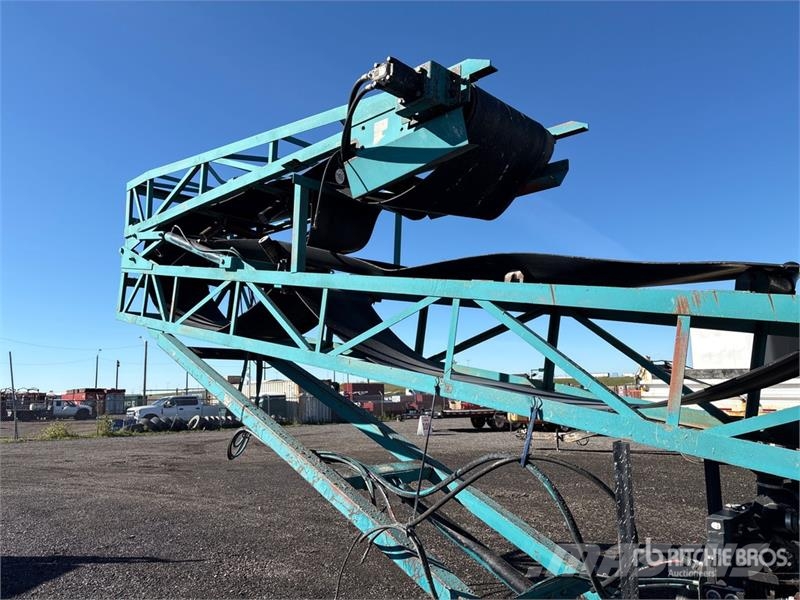 Terex Powerscreen M85 30 in x 60 ft Portable Radial Stac Otros