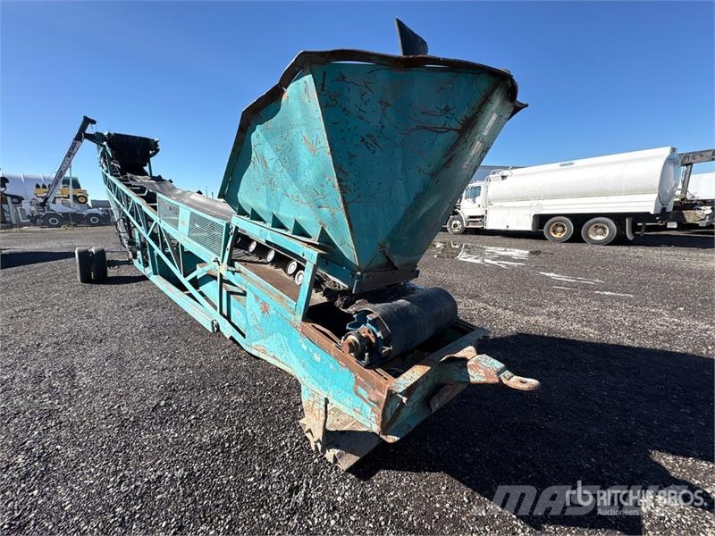 Terex Powerscreen M85 30 in x 60 ft Portable Radial Stac Otros