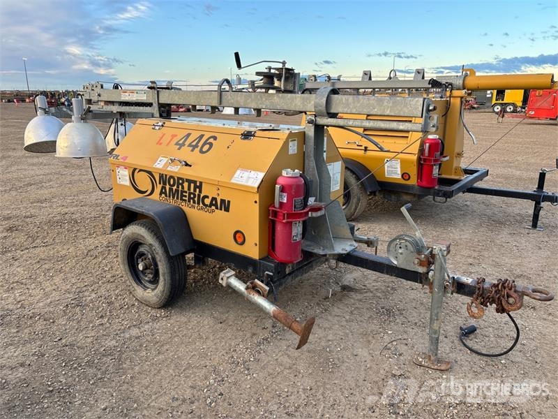 Terex RL4 拖车式灯塔