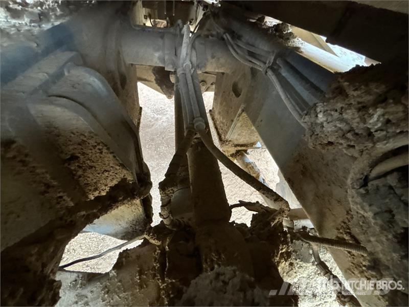 Terex TA30 Zglobni demperji