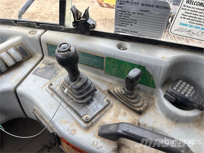 Terex TA30 Zglobni demperji