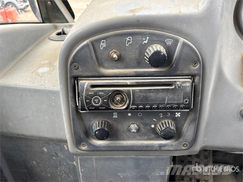Terex TA30 Zglobni demperji