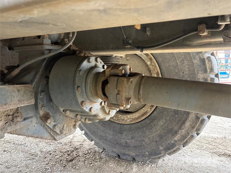 Terex TA30 Zglobni demperji