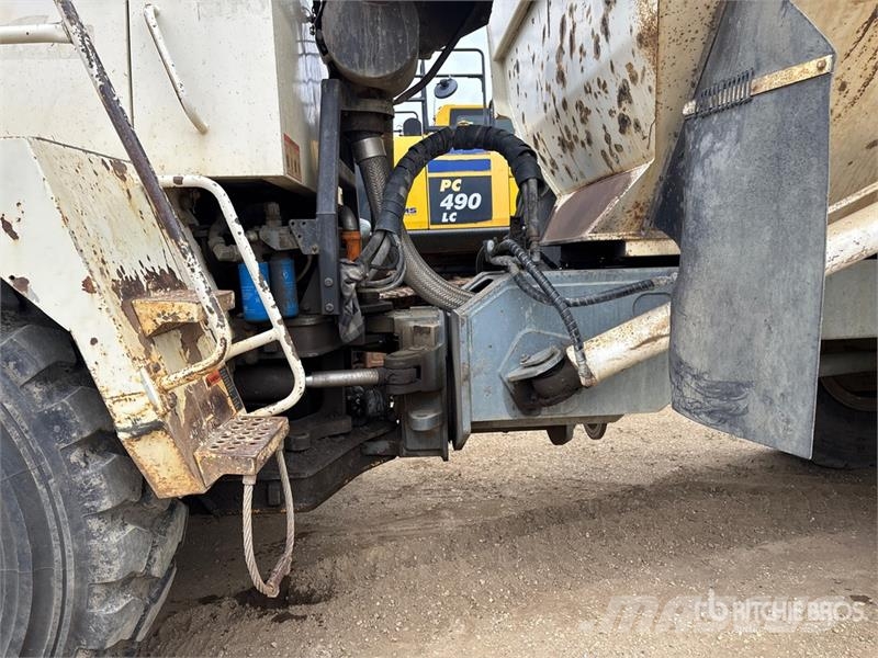 Terex TA30 Zglobni demperji