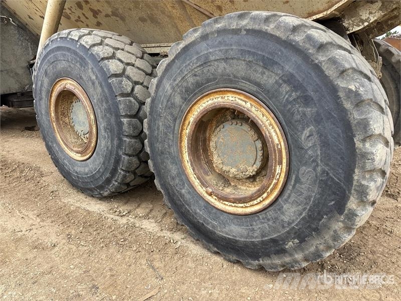 Terex TA30 Zglobni demperji