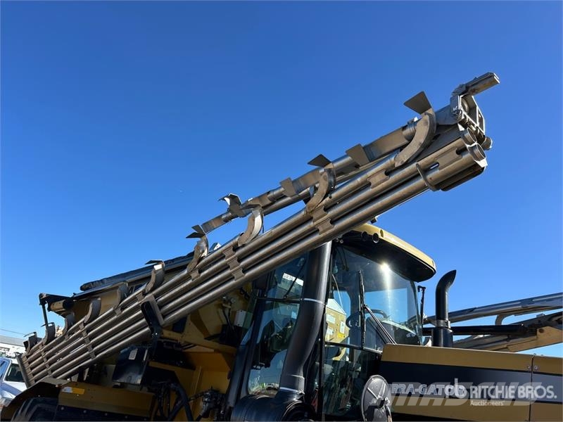  Terra-Gator 8104 70 ft Air Boom 4x2 Self-Propelled Kunstgjødselspreder