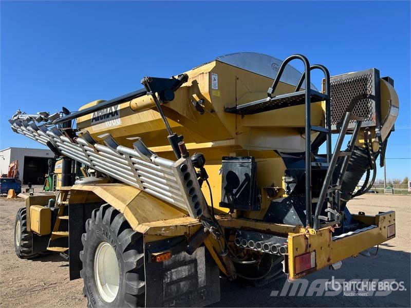  Terra-Gator 8104 70 ft Air Boom 4x2 Self-Propelled Kunstgjødselspreder