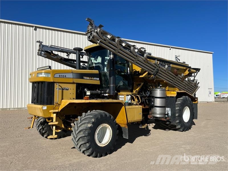  Terra-Gator 8104 70 ft Air Boom 4x2 Self-Propelled Kunstgjødselspreder