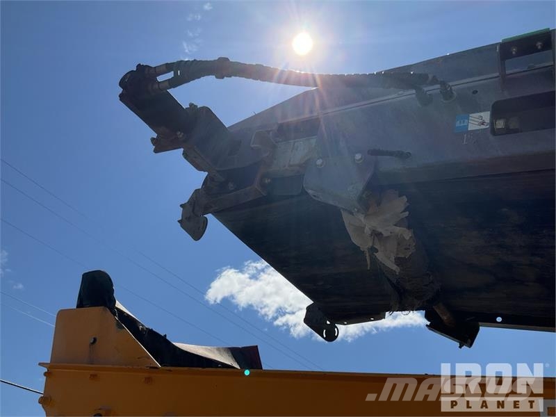 Tesab 1125TR Tracked Impact Crusher Plant Pezzi di ricambio per lo smaltimento rifiuti/riciclaggio
