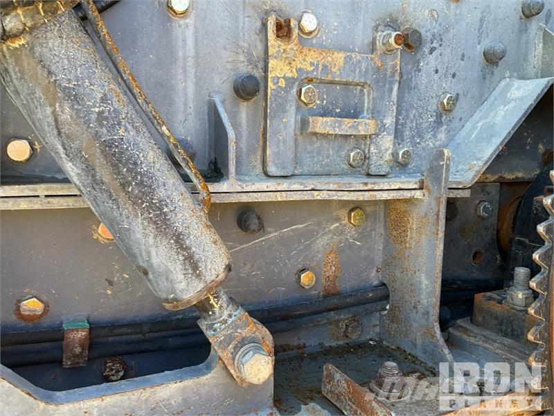 Tesab 1125TR Tracked Impact Crusher Plant Pezzi di ricambio per lo smaltimento rifiuti/riciclaggio