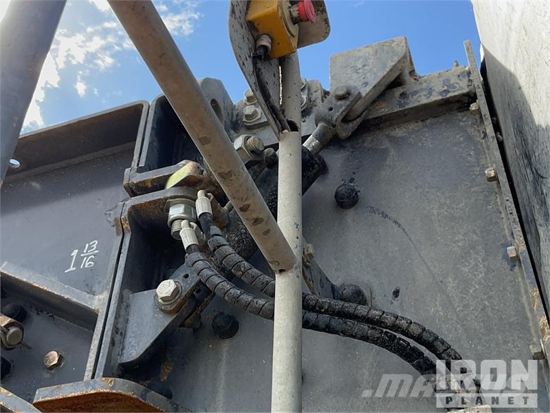 Tesab 1125TR Tracked Impact Crusher Plant Pezzi di ricambio per lo smaltimento rifiuti/riciclaggio