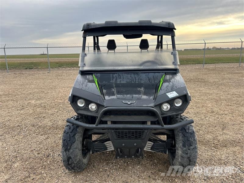 Textron Stampede 4x4 Side By Side Automašīnas