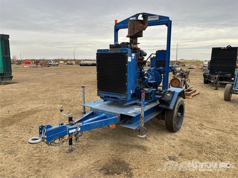 THOMPSON 4X4 S2 Water Pump مضخات المياه