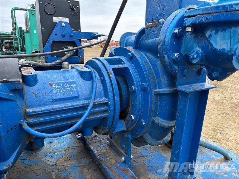 THOMPSON 4X4 S2 Water Pump مضخات المياه