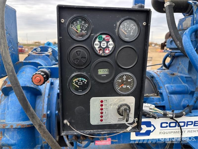 THOMPSON 4X4 S2 Water Pump مضخات المياه