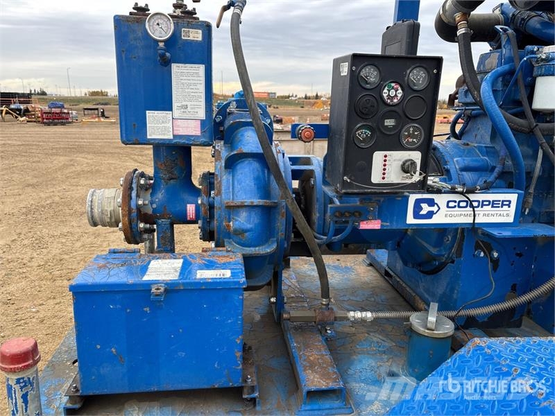 THOMPSON 4X4 S2 Water Pump مضخات المياه