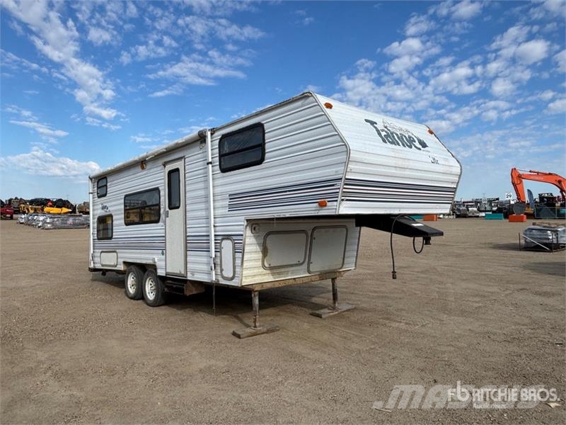 Thor 25 ft T/A Travel Trailer Otros remolques