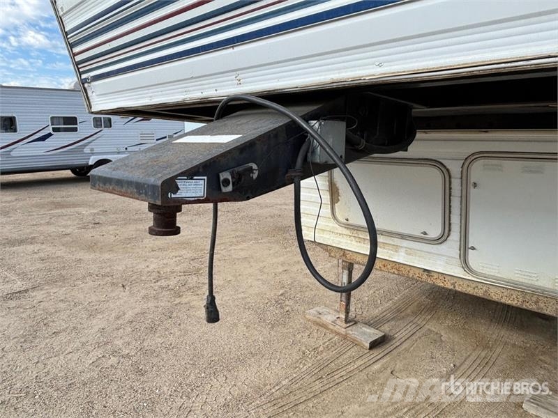 Thor 25 ft T/A Travel Trailer Otros remolques