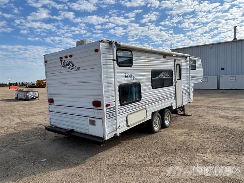 Thor 25 ft T/A Travel Trailer Otros remolques